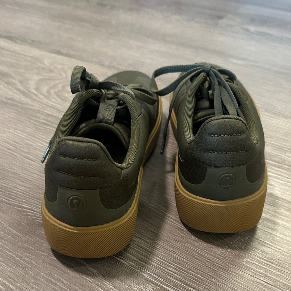 lululemon athletica Men's Dark Green Sneakers - Picture 5 of 5